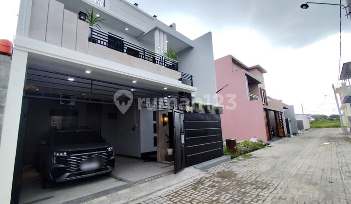 Rumah Mewah Minimalis Lokasi Sangat Strategis Banjarsari,Solo Luas 144M2