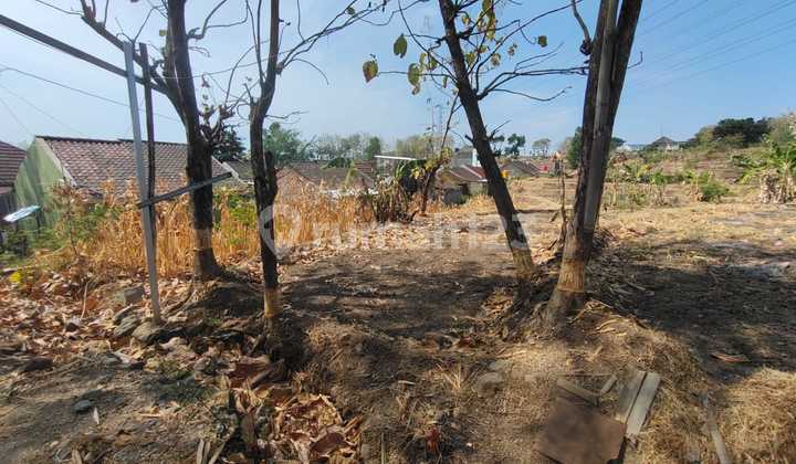 Lahan Zona Kuning Lokasi Gondangrejo, Karanganyar 4400M2 Lahan Zona Kuning Lokasi Gondangrejo, Karanganyar 4400M2