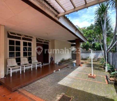 tampak depan dijual rumah cirendeu permai v