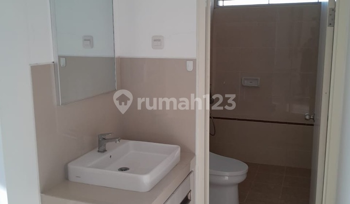 Dijual Rumah Bagus Hoek Citra Garden City Malang 2