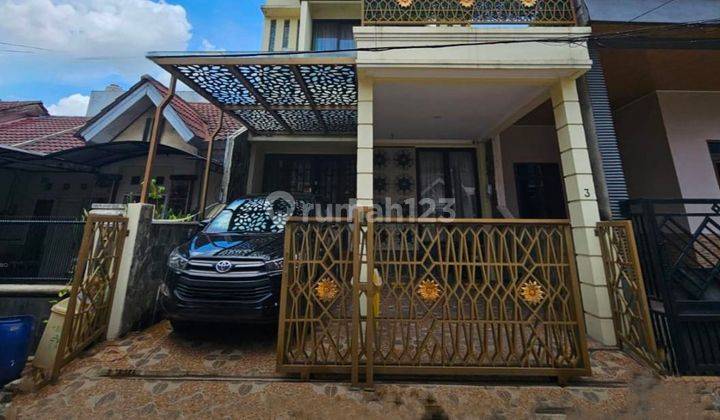 Rumah Cantik Taman Royal 3 Cipondoh Tangerang 1