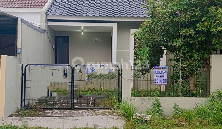 Rumah cantik Griya Hijau alam sutera Serpong