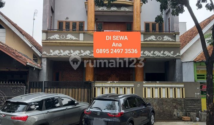 Disewakan kantor 3Lt + Rooftop Boulevard Graha Raya Tangerang Disewakan kantor 3Lt + Rooftop Boulevard Graha Raya Tangerang