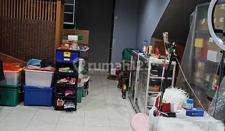 Quick Sale 2¼ Story Shophouse Venice Graha Raya South Tangerang 2