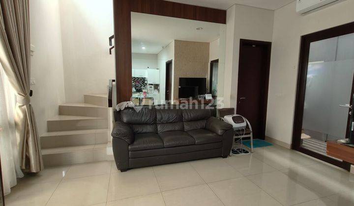 Dijual rumah di The Mozia BSD City, Tangerang 2