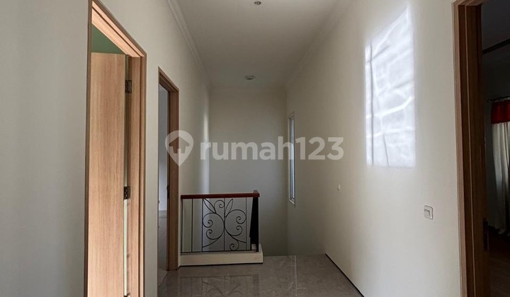 Dijual Rumah Gading Serpong Pondok Hijau Golf, Tangerang 2