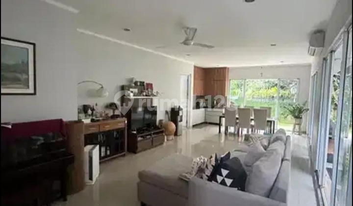 Dijual Rumah Bagus di Cajaputi BSD, Tangerang Selatan Dijual Rumah Bagus di Cajaputi BSD, Tangerang Selatan