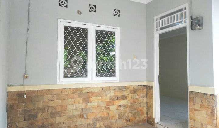 Cheap!!!! Graha Raya Bintaro Cluster Pondok Jagung 2 - Ready to Occupy - Already Renovated Cheap!!!! Graha Raya Bintaro Cluster Pondok Jagung 2 - Ready to Occupy - Already Renovated