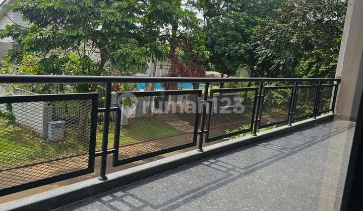 Di Jual Rumah Baru Di Alam Sutera Cluster Feronia - Bangunan Mandiri - Posisi Hoek - Pool View  2