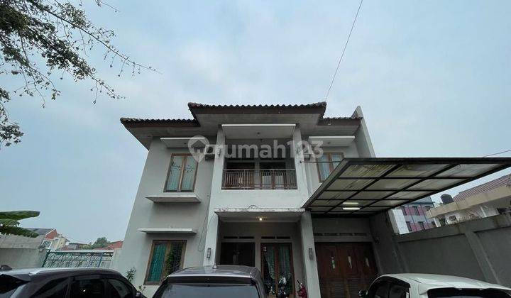 Rumah 2 Lt di Jl. Veteran Bintaro - Cocok u rumah kost 2