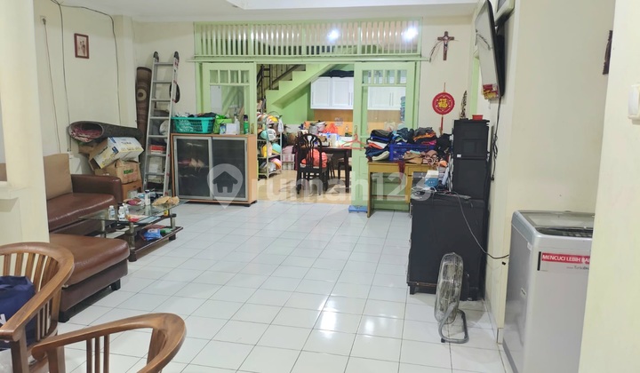 Jual Butuh Rumah 1.5 Lantai Di Villa Melati Mas 2