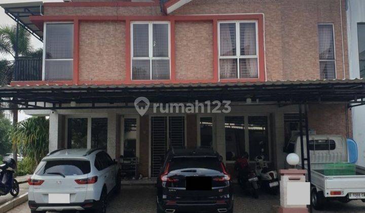 Rumah 2lt Hoek Di Serenade Lake Gading Serpong - Carport Luas 1