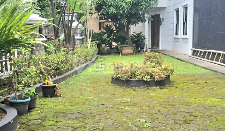 Jual Butuh!!! Komplek Bukit Mas Rempoa Jakarta Selatan - Rumah 2 Lanti Besar - Siap Huni Sangat Terawat, Rapi, Asri Dan Bersih - Kolam Renang Besar Dan Terawat  2