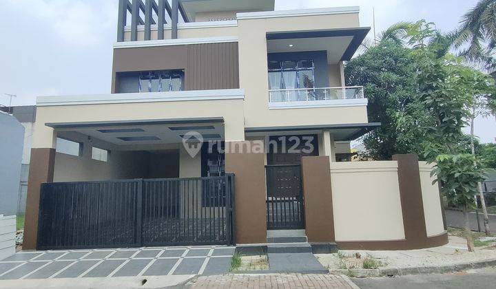 Rumah Baru 3 Lt Di Anggrek Loka Bsd - Bangunan Baru Siap Huni - Fully Furnish/Unfurnish 2