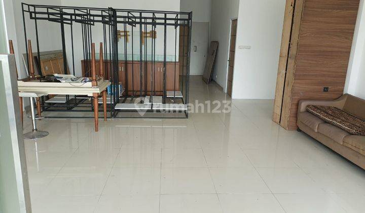 Di Jual Murah 2 Unit Gandeng Gedung Perkantoran 8 Lantai  Di Cengkareng Business Center (cbc) - Sudah Ada Partisi Ruangan Kerja 2