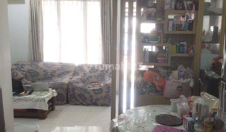 Di Jual Cepat Rumah 2 Lt Di Cluster Viola Graha Raya - Sudah Renovasi 2