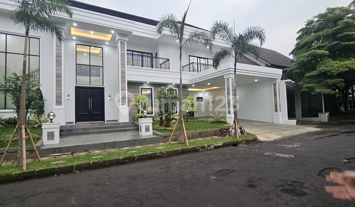 River Park Bintaro Jaya - Brand New Modern Design House With Pool