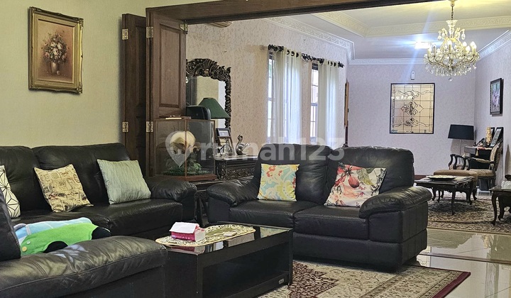 Jual Butuh!!! Komplek Bukit Mas Rempoa Jakarta Selatan - Rumah 2 Lanti Besar - Siap Huni Sangat Terawat, Rapi, Asri Dan Bersih - Kolam Renang Besar Dan Terawat 