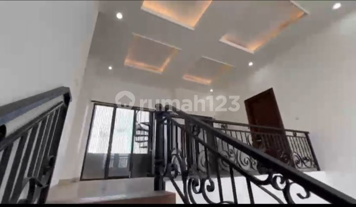 For Sale Brand New Classic Luxury - Jl. Talang Menteng Jakpus - Rumah Mewah 3.5 Lantai - With Swimming Pool - Akses Lift 3 Lantai And Rooftop For Sale Brand New Classic Luxury - Jl. Talang Menteng Jakpus - Rumah Mewah 3.5 Lantai - With Swimming Pool - Akses Lift 3 Lantai And Rooftop