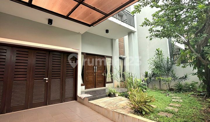 Puri Bintaro Rumah 2 Lantai - Semi Furnished