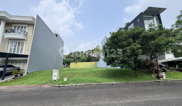 Jaul Kavling Crown Phg - Bagian Belakang View Golf Dan View Parkland Jaul Kavling Crown Phg - Bagian Belakang View Golf Dan View Parkland