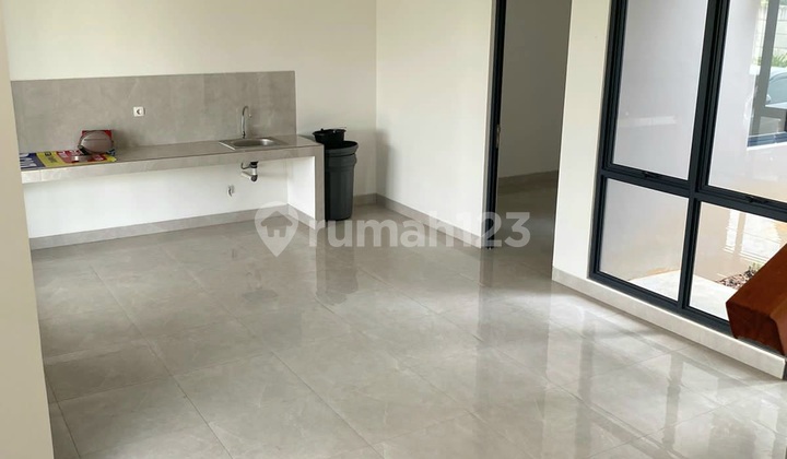 Di Jual Rumah 2 Lantai di Bsd Cluster Grand Freja - Rumah Baru bisa KPR 2