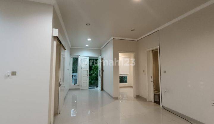 Cluster Edison Gading Serpong -
rumah 2 Lantai - Bagus Like New - Siap Huni 2