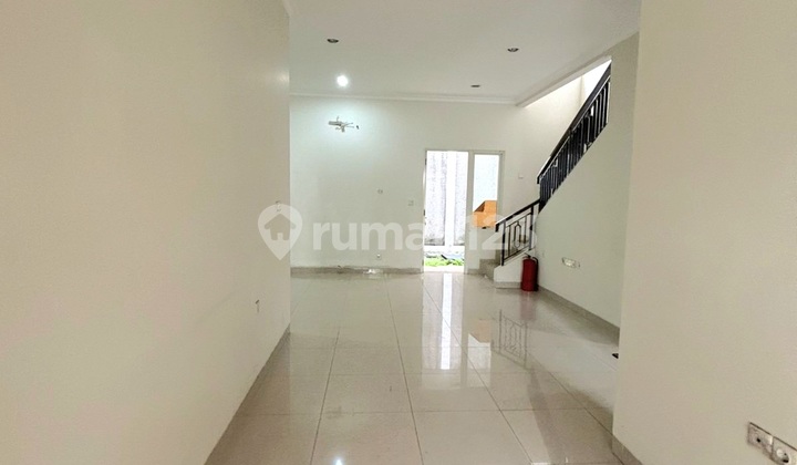 Quick Sale Maxwell Cluster Gading Serpong - 2-Story House 8 Wide