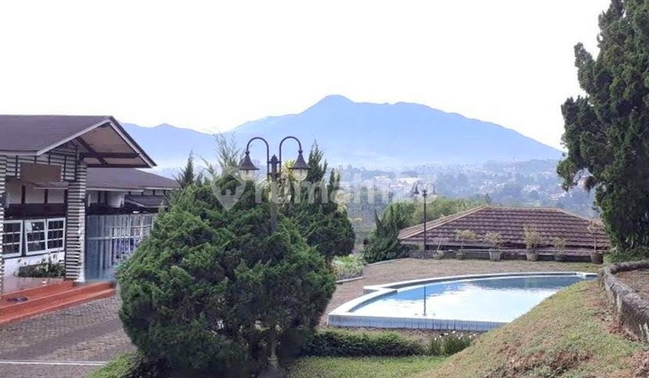 Dijual Villa Di Mega Mendung Puncak- Villa Sangat Terawat - Tanah Berkontur View Pegunungan With Pool - Shm On Hand Dijual Villa Di Mega Mendung Puncak- Villa Sangat Terawat - Tanah Berkontur View Pegunungan With Pool - Shm On Hand