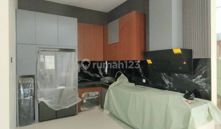 Anggrek Loka Bsd - Rumah 3 Lantai - Bangunan Baru Siap Huni - Fully Furnish/Unfurnish 2