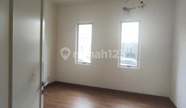 Rumah 2 Lantai Uk 10X18 (Calantha) di Chiara Suvarna Sutera Tangerang 1K90007u 2