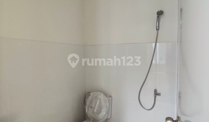 Astha Arcade 2-Story Shop House in Suvarna Sutera Tangerang 1K90007E 2