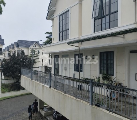 Rumah Hoek Double Decker 3 Lantai di Lavon Tangerang Oys00100 2