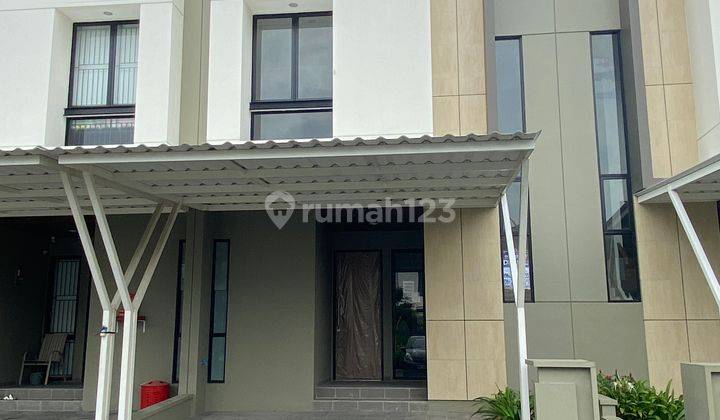 Rumah Baru 2 Lantai Harga Bu di Fedora Park Suvarna Sutera Tangerang Y00247 1