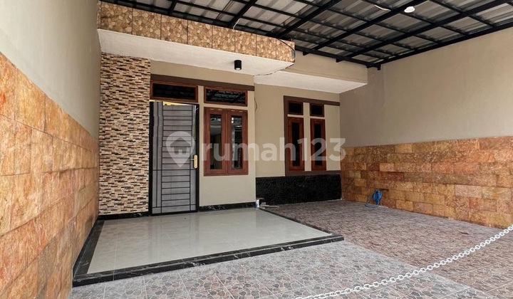 Rumah Cantik 1 LT SHM 72m2 di Grand View Karawaci Tangerang 1K90005C