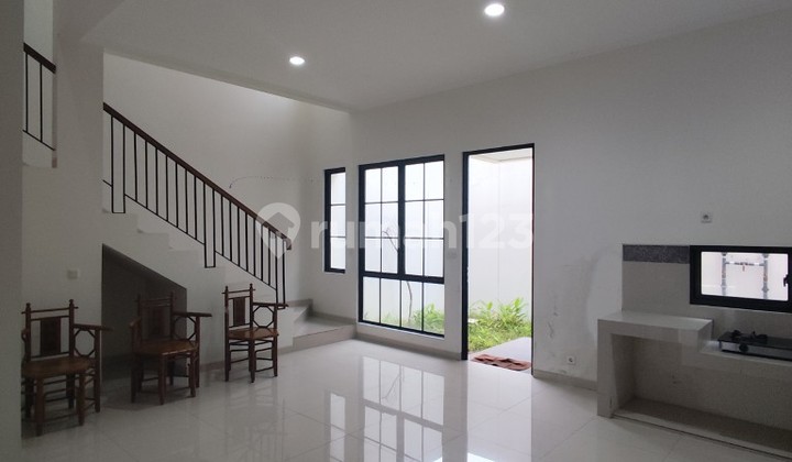 2-Story House Size 7X17 in Bayu Premier Tangerang 1Ka0000r 2
