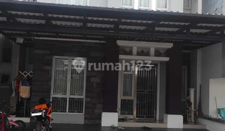 Beautiful 2-Story Bohemian House in Gading Serpong, Strategic Location. Beautiful 2-Story Bohemian House in Gading Serpong, Strategic Location.