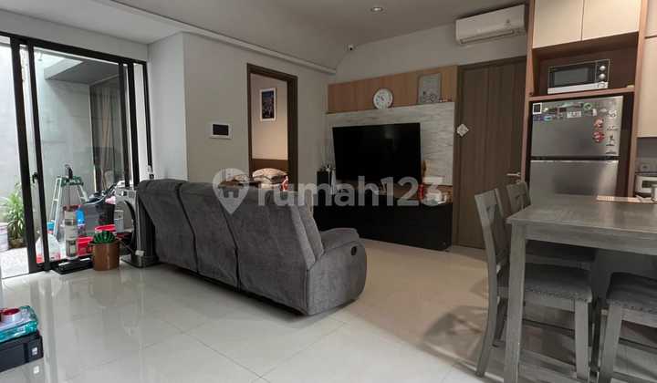 2-Story Greenwich Caelus House in BSD City, Highly Strategic Location 2