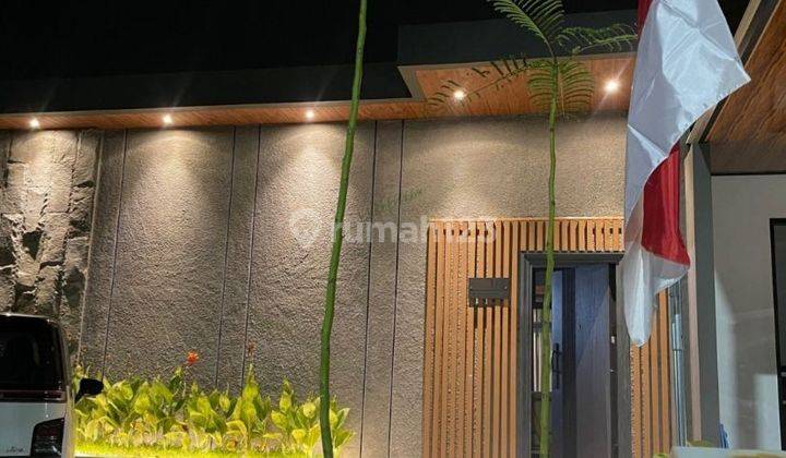 Rumah Suvarna Sutera Cantik Mewah Modereren  Konsep Villa 1 Lantai  1