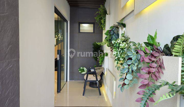 Dijual Cepat Rumah Strozzi Summarecon Serpong Dengan Atticroom 2