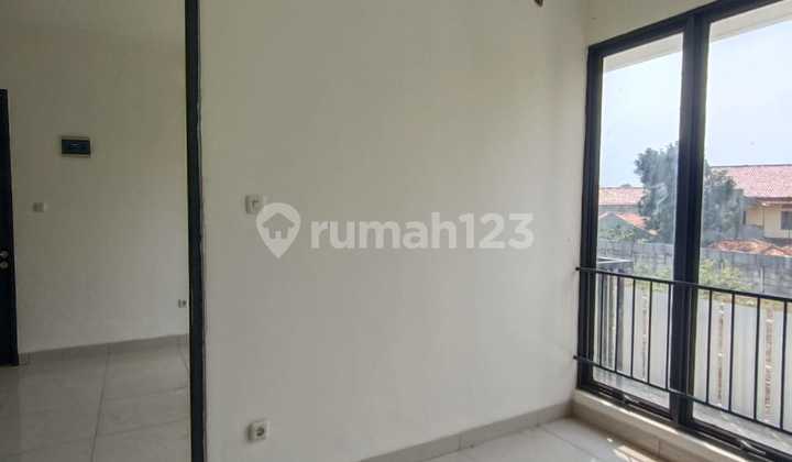 For Sale Nice House in Belleza Graha Raya Bintaro Tangerang Cluster 2