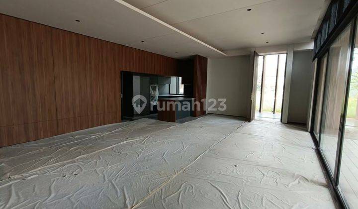 Rumah Desain Minimalis Tropis di Sutera Palma, Alam Sutera 2