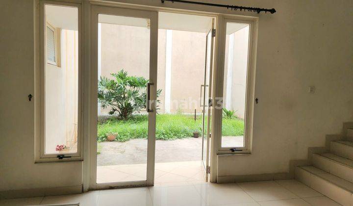 Dijual Cepat
Rumah di Cluster GOLDFINCH
Summarecon Serpong 2