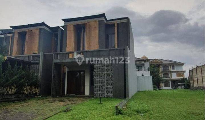 DIJUAL CEPAT
Rumah di Cluster Alba, Sutera Renata Alam Sutera 2