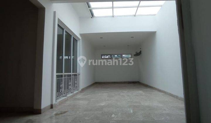 Dijual Cepat Rumah Di Cluster Frangipani
de Park Bsd City 2