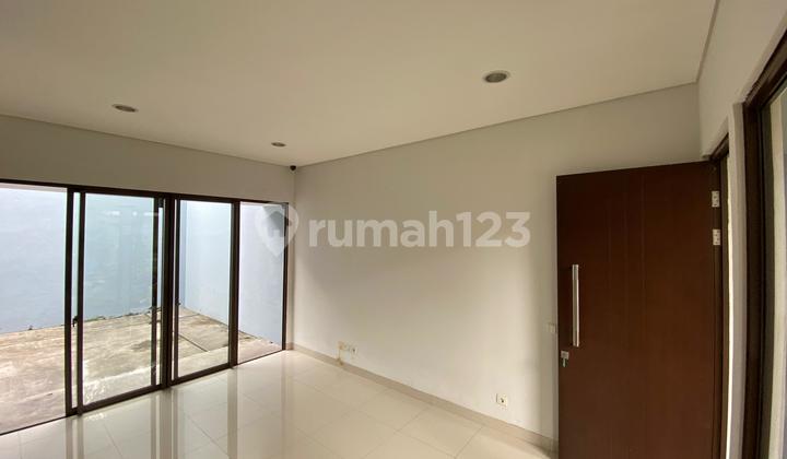 For Quick Sale: Prestigia The Eminent Cluster House in BSD City 2