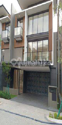 Dijual Cepat Rumah Mewah Di Laurel Navapark Bsdcity Siap Huni Sudah Ada Lift