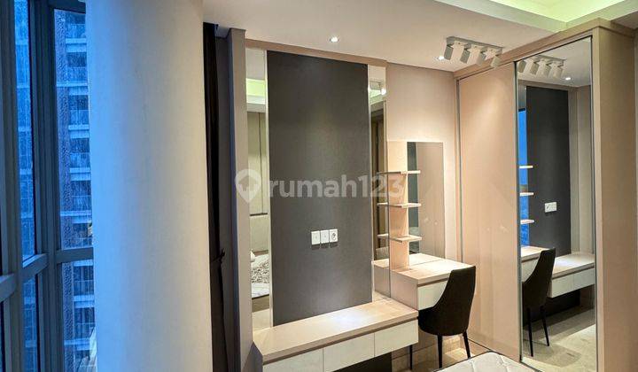 Dijual  Apartemen Gold Coast 3kamar Tidur Furnished Sudah Renovasi 2