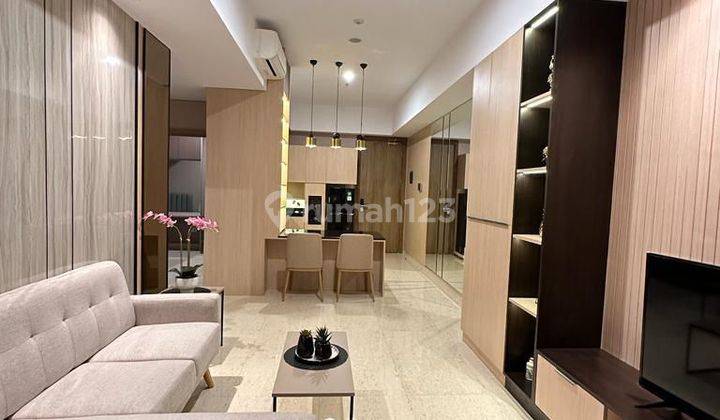 Disewakan  Apartemen Southgate Residence 2 Kamar Tidur Furnished Sudah Renovasi 2