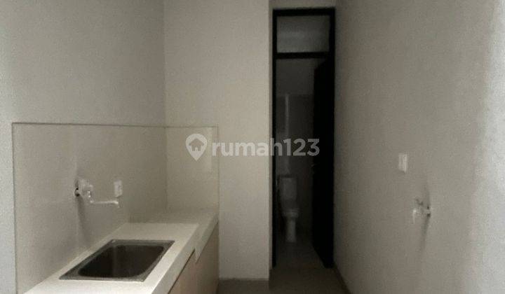 Disewakan  Rumah Furnished Sudah Renovasi di Cluster georgia pik 2 extention, Pantai Indah Kapuk 2 2